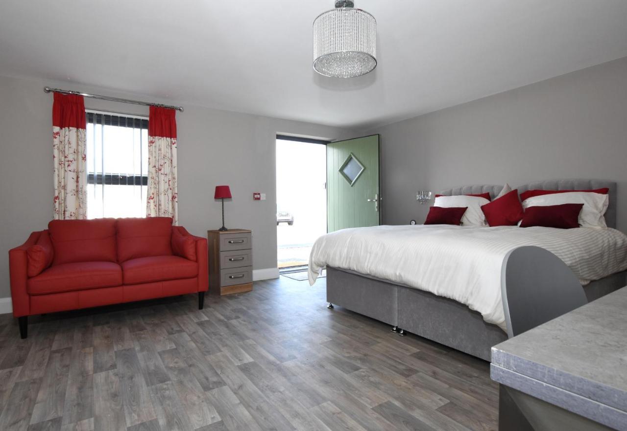 Homestead Hillsborough Guest Rooms Buitenkant foto